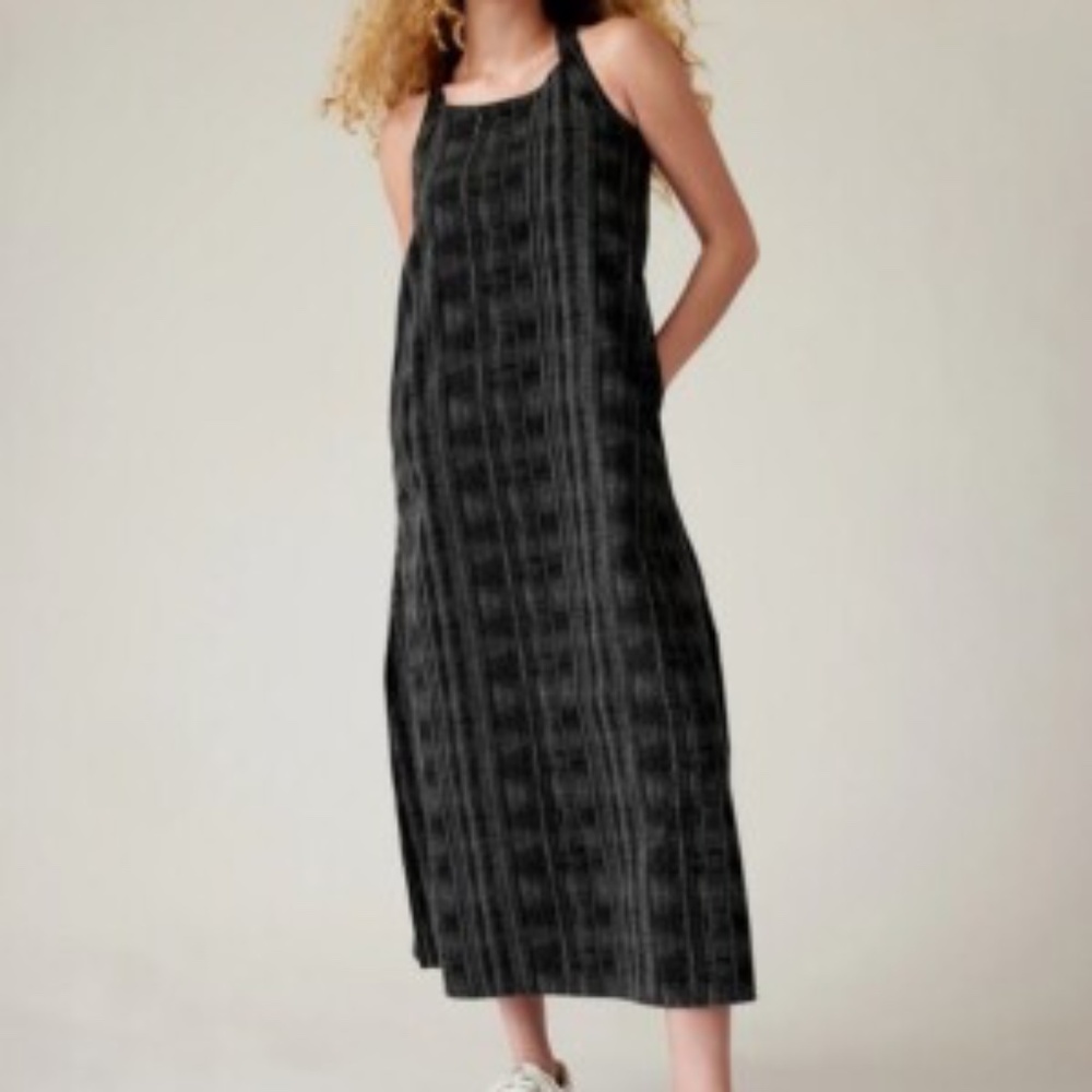 Athleta ARRIVAL Dress - EUC - Amara Stripe - Black & White - Petite Large